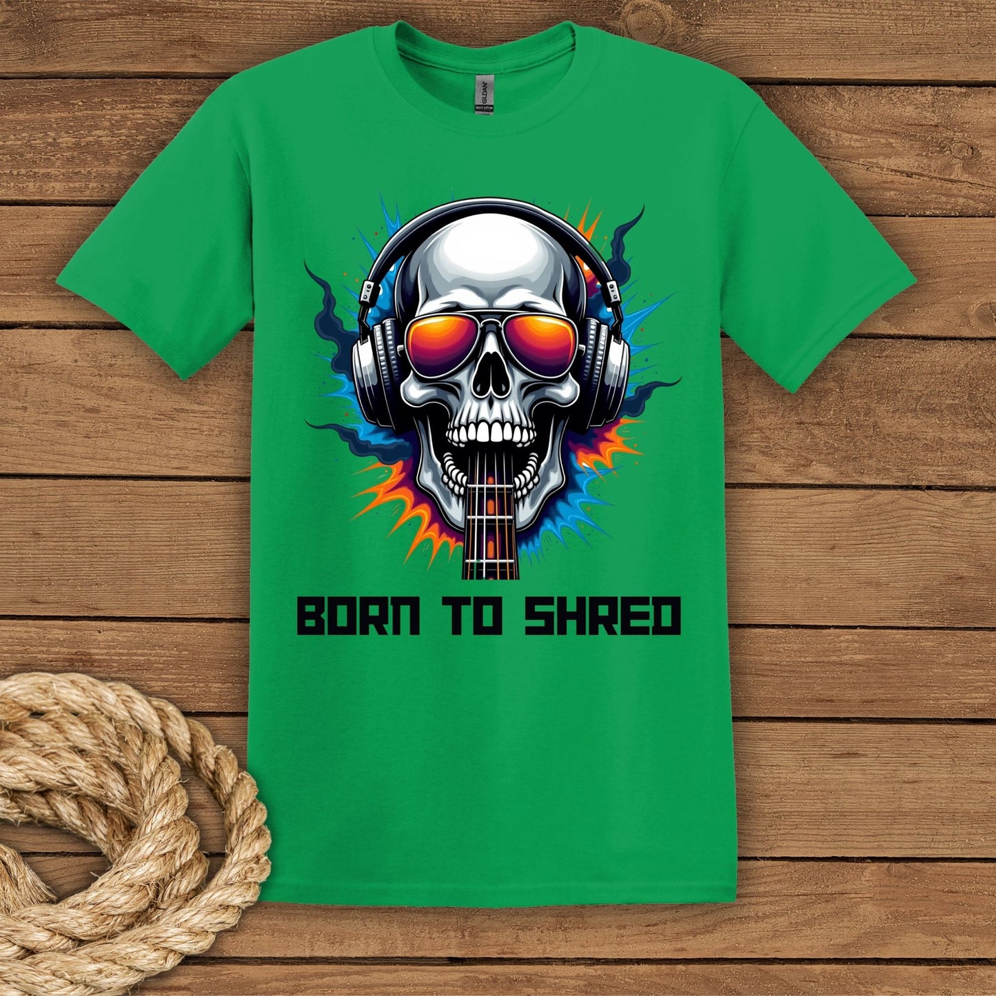 Born to Shred Skull Graphic Unisex T-Shirt